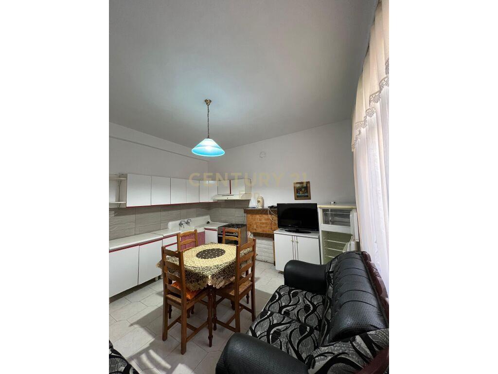 JEPET ME QIRA KATI I PARE VILE NE DURRES!