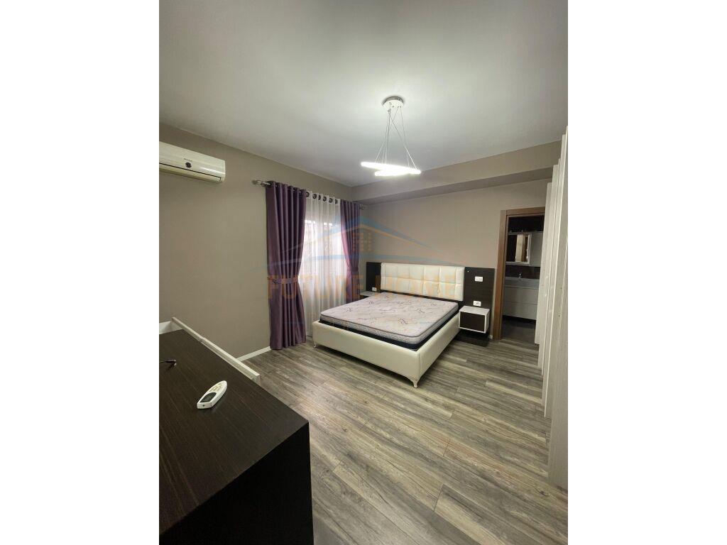 Qera,Kati i Pare I Nje Vile, Jordan Misja