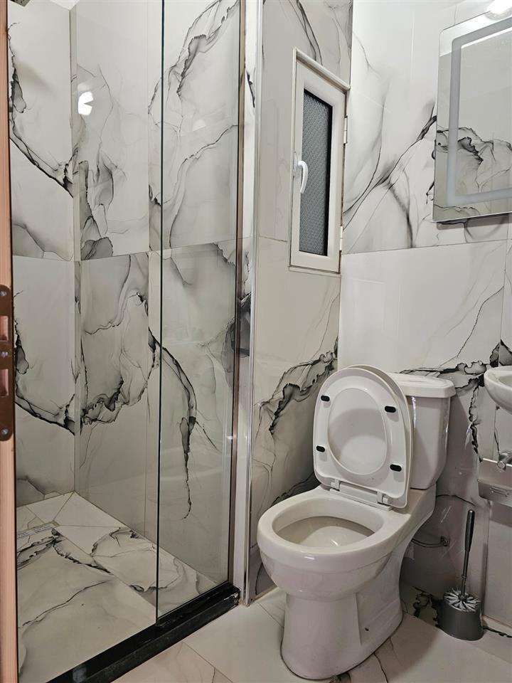 SHITET PAPAFINGO SARANDE KOMPLET KATI