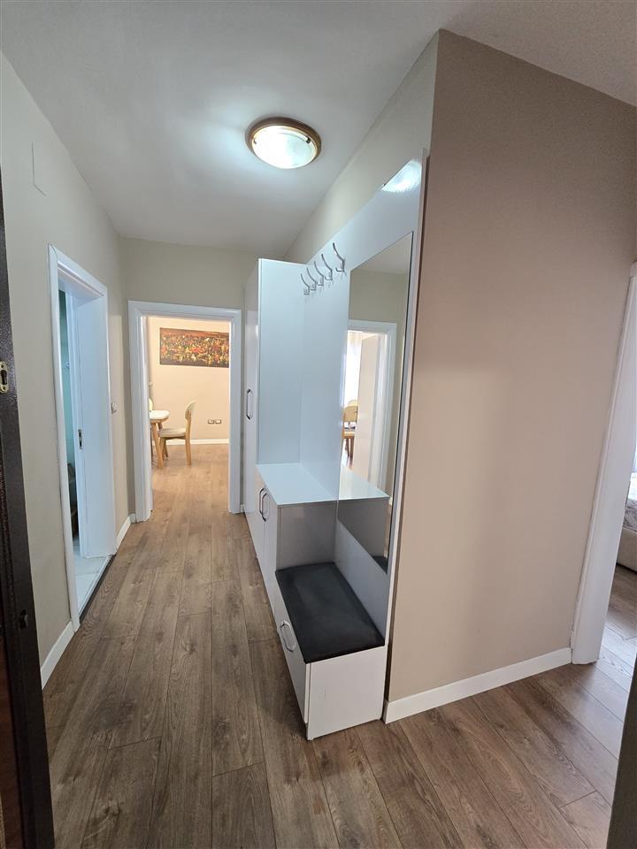 SHITET APARTAMENT 2+1+2+DEPO PRANE MUZEUT TE DESHMOREVE