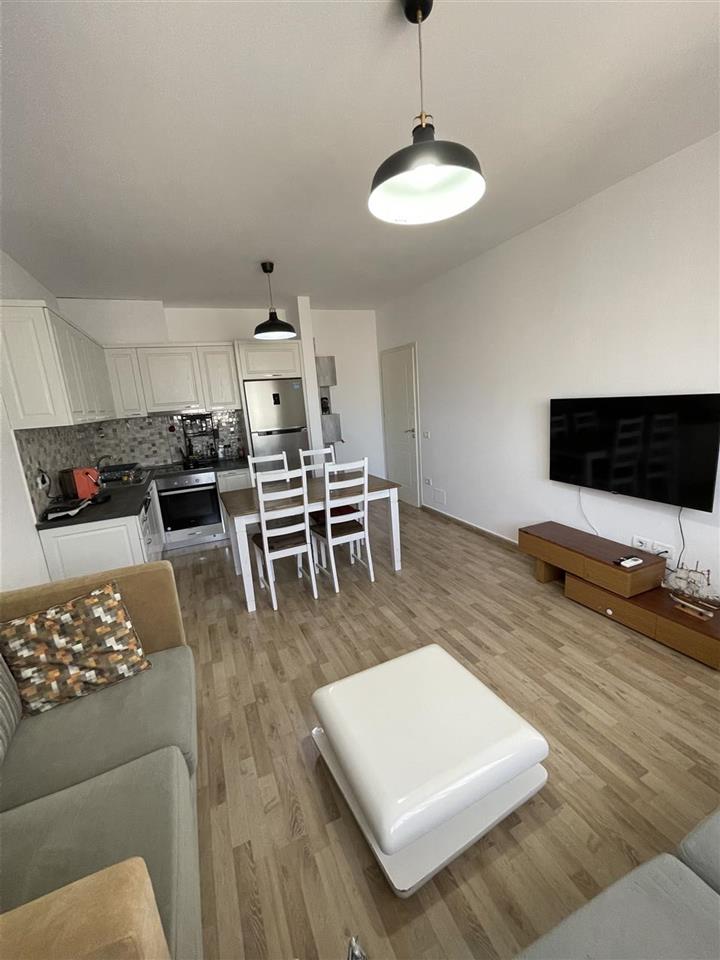 Apartament 2+1, Vila L Astir