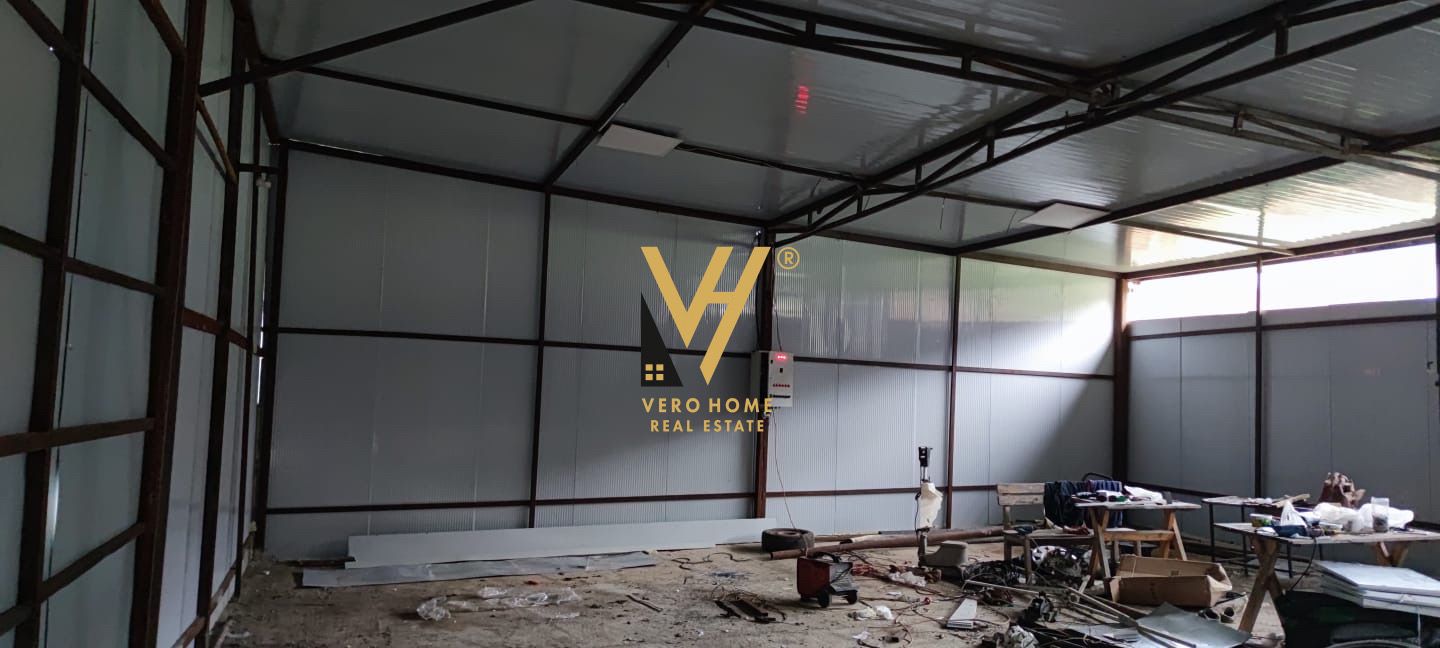 MAGAZINE 120 M2 ME QERA NE KOMBINAT 650 NETO