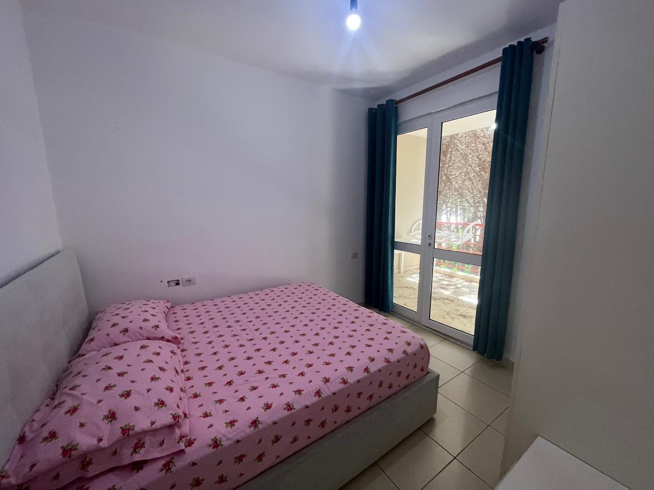 APARTAMENT NE SHITJE 1+1