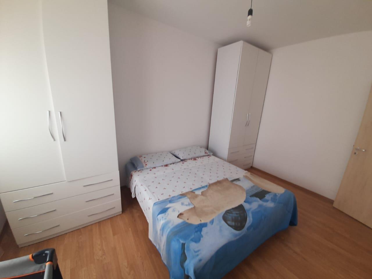 JEPET ME QIRA 2+1+2 TE GJYKATA