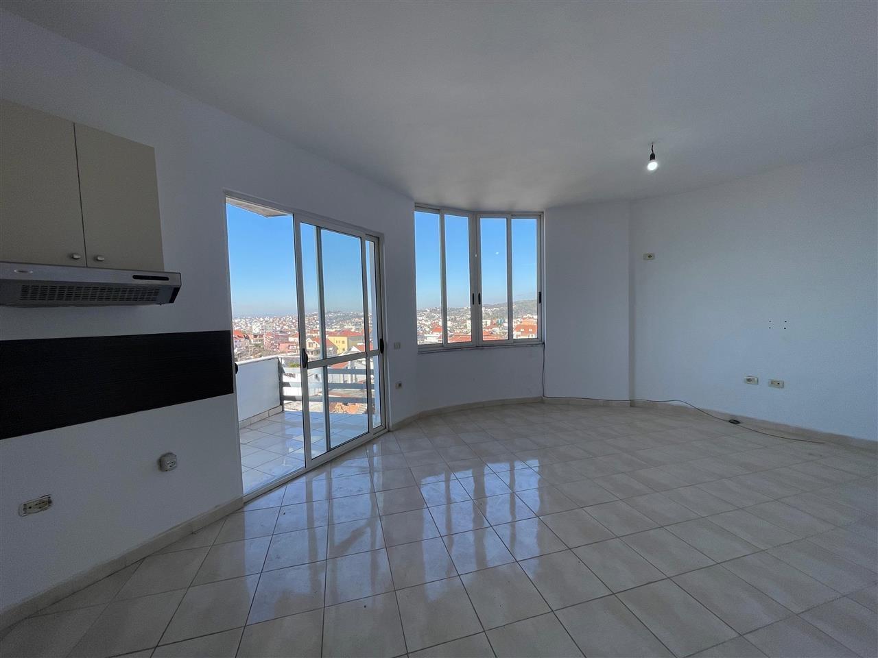 Apartament 1+1 Ne Shitje Te Fresku Tirane