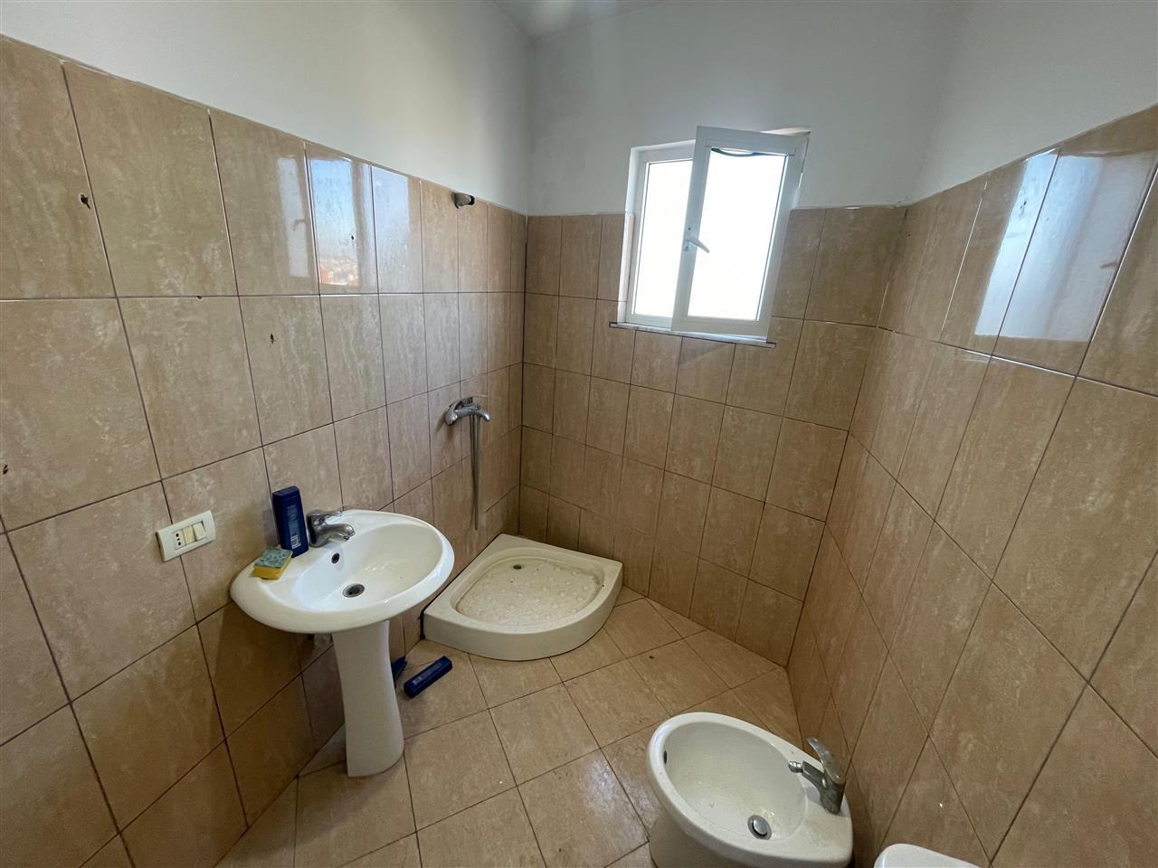 Apartament 1+1 Ne Shitje Te Fresku Tirane