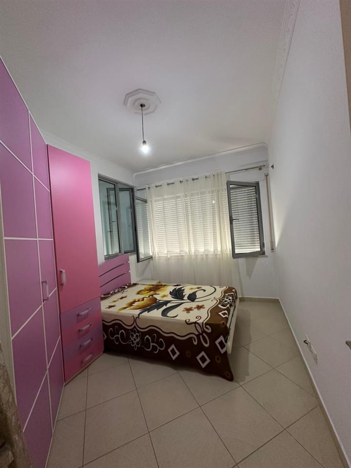 APARTAMENT ME QERA