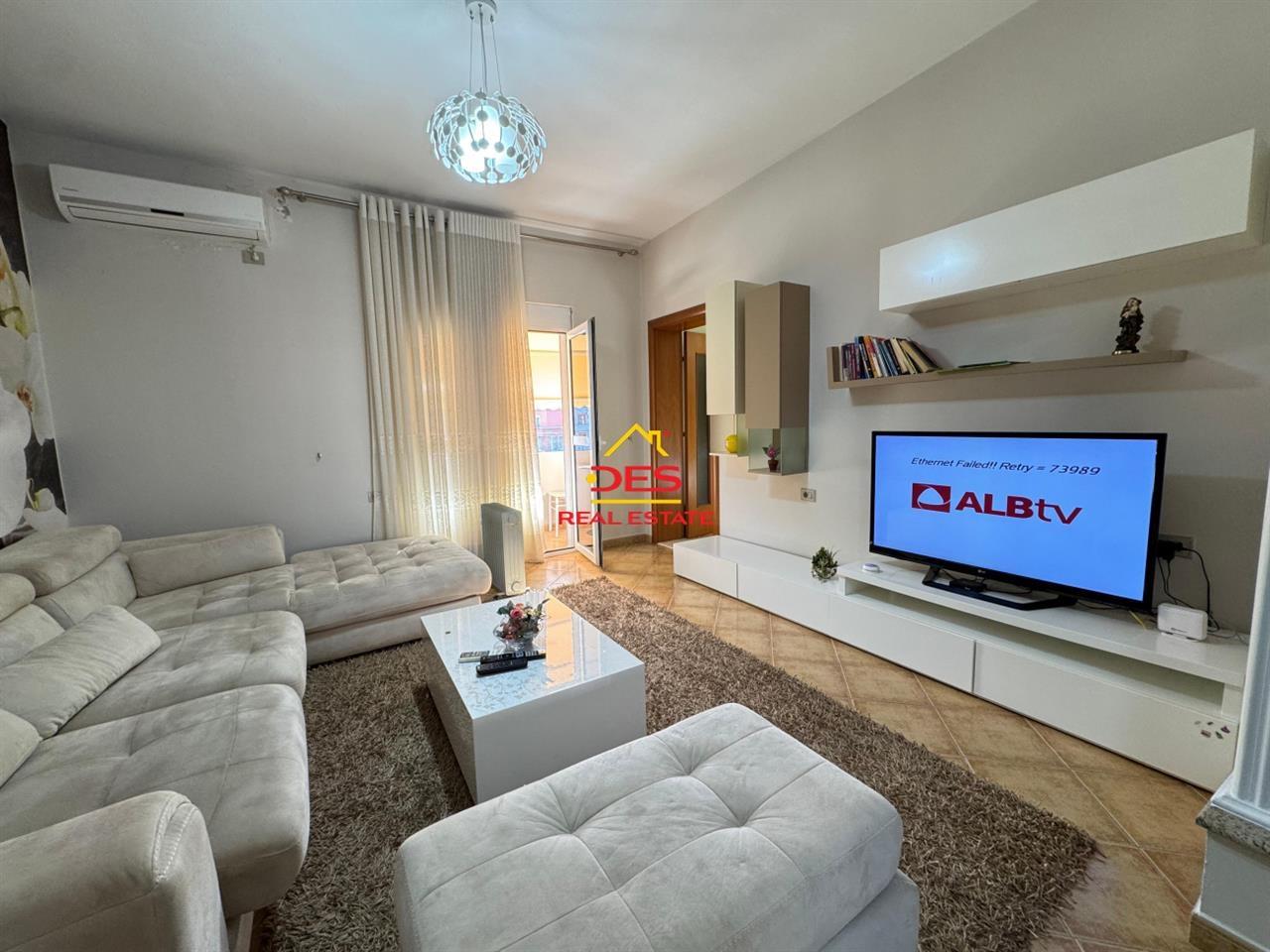 JEPET ME QIRA APARTAMENT 2+1 PRANË TEATRIT “PETRO MARKO” ,VL