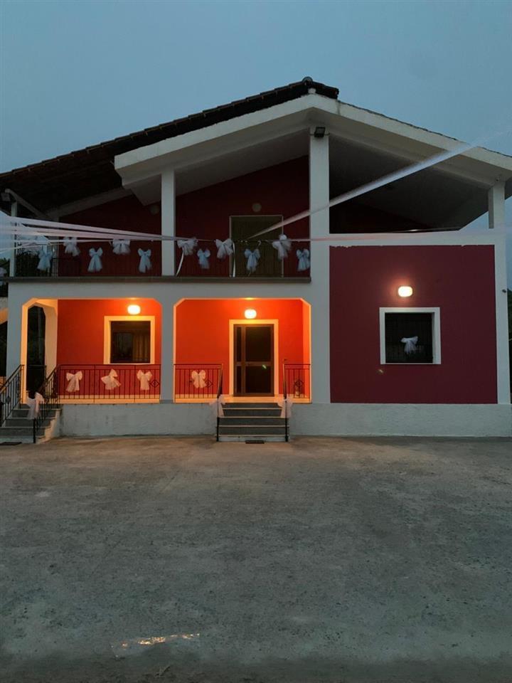 jepet shtepi ne lezh