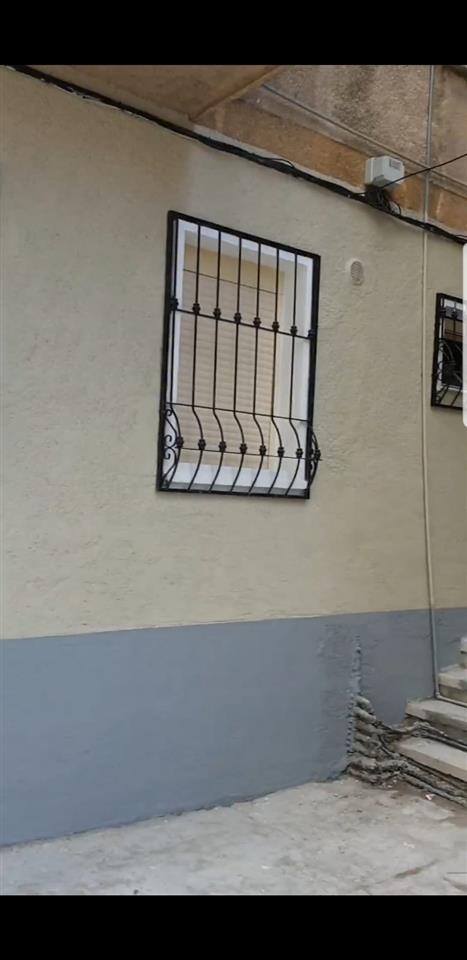 Ambjent biznesi (ish apartament me 3 dhoma)