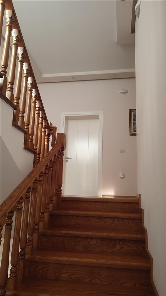 Shitet super vilë në lagjen 1 maj