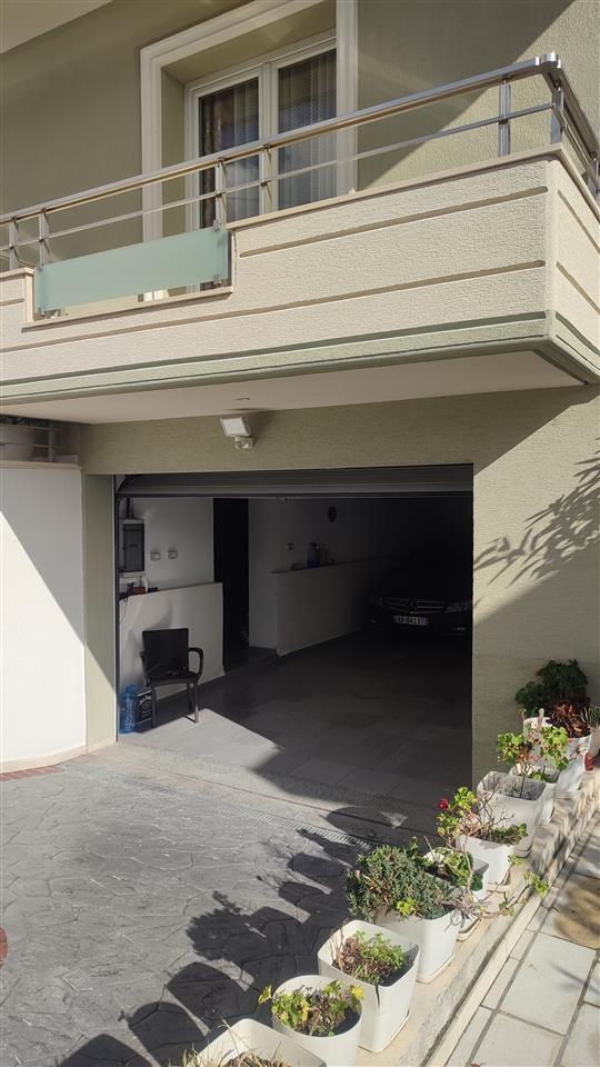 Shitet super vilë në lagjen 1 maj