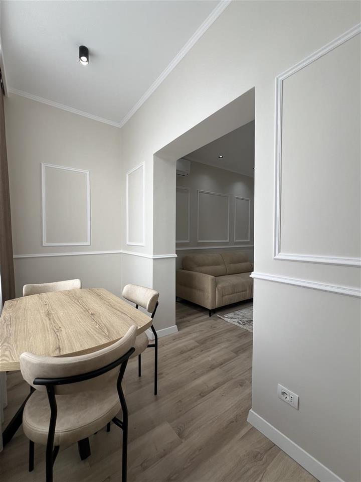 Lux Apartment“Sheshi Skenderbej”