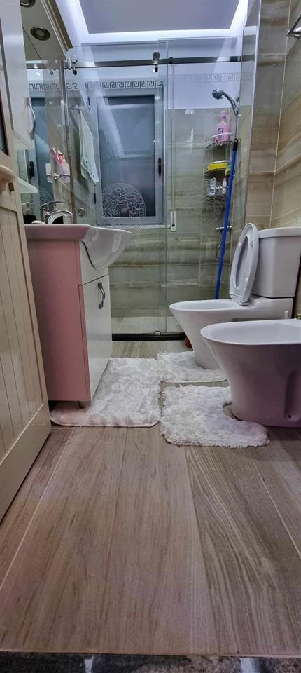 Jepet me qera javore dhe mujore golem 1+1