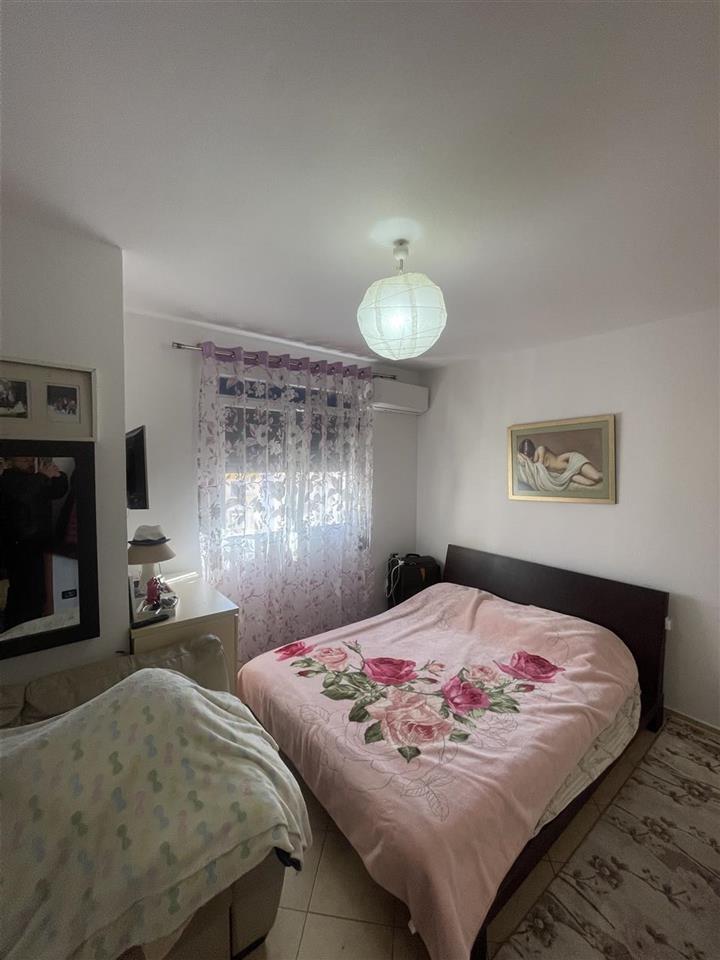 Apartament 2+1 Fier te mertiret