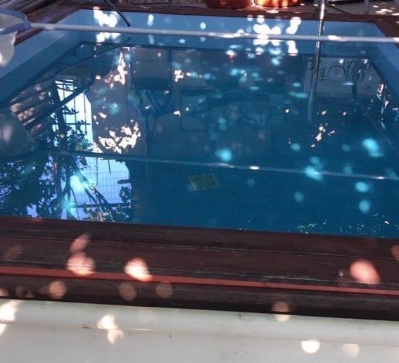 Shitet vila tek Gjiri i Lalzit