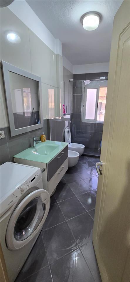 Apartament 1+1 me qira – Rruga e Durrësit, Tiranë