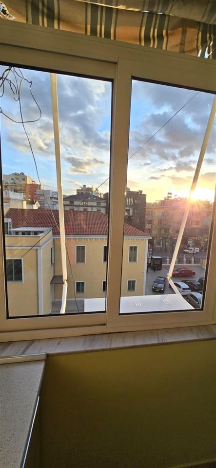Apartament 1+1 me qira – Rruga e Durrësit, Tiranë