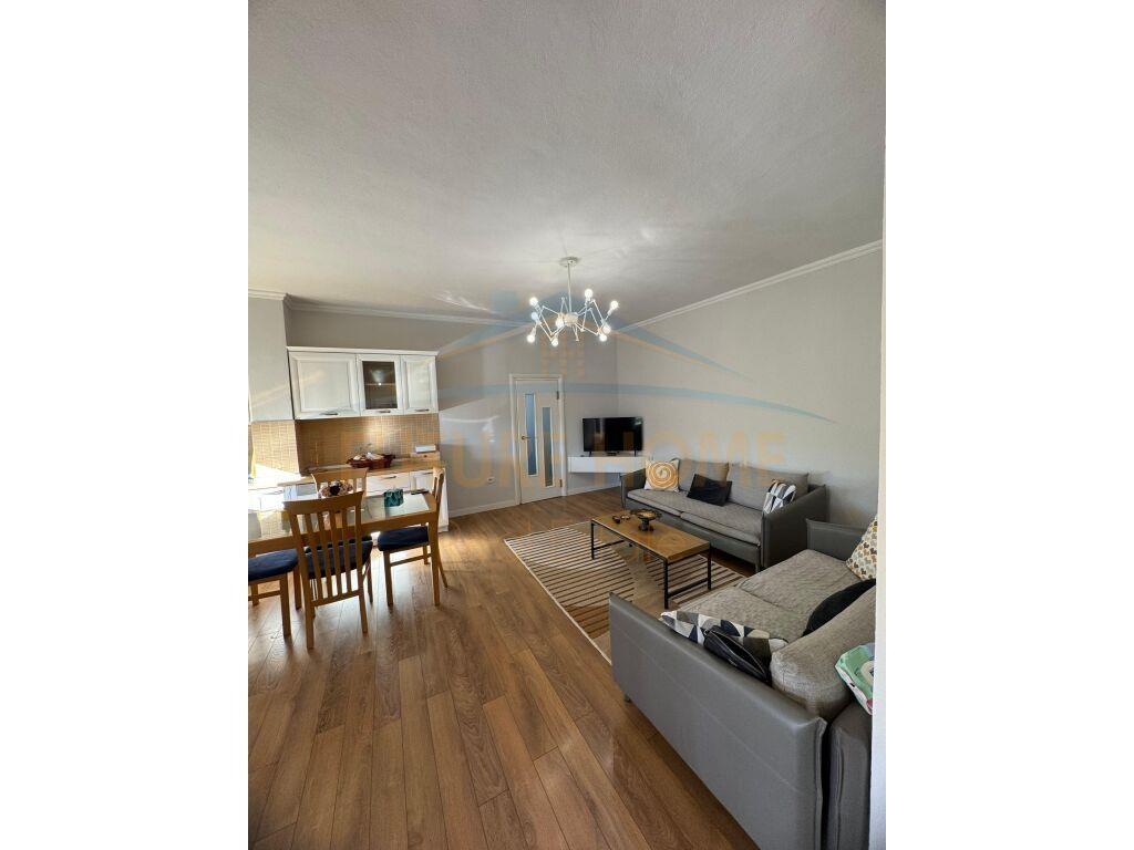 Shitet, Apartament 2+1, Rruga e Elbasanit