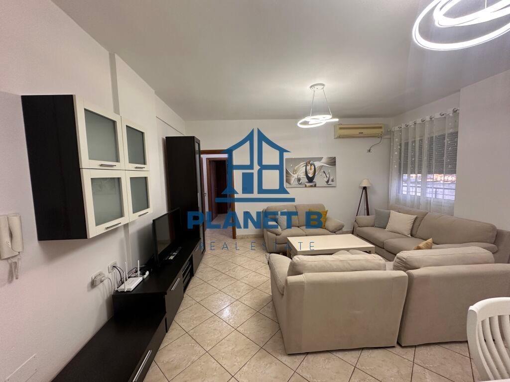 Apartament 1+1 me Qira tek Konadi, Vlorë – 300.00€ |