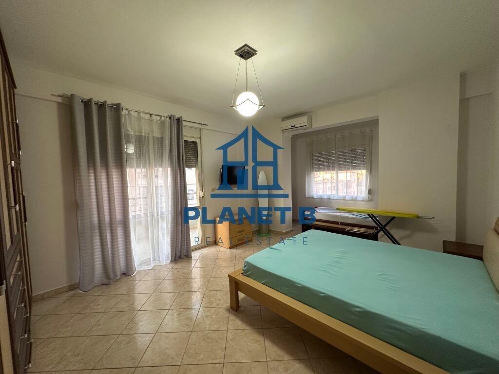 Apartament 1+1 me Qira tek Konadi, Vlorë – 300.00€ |