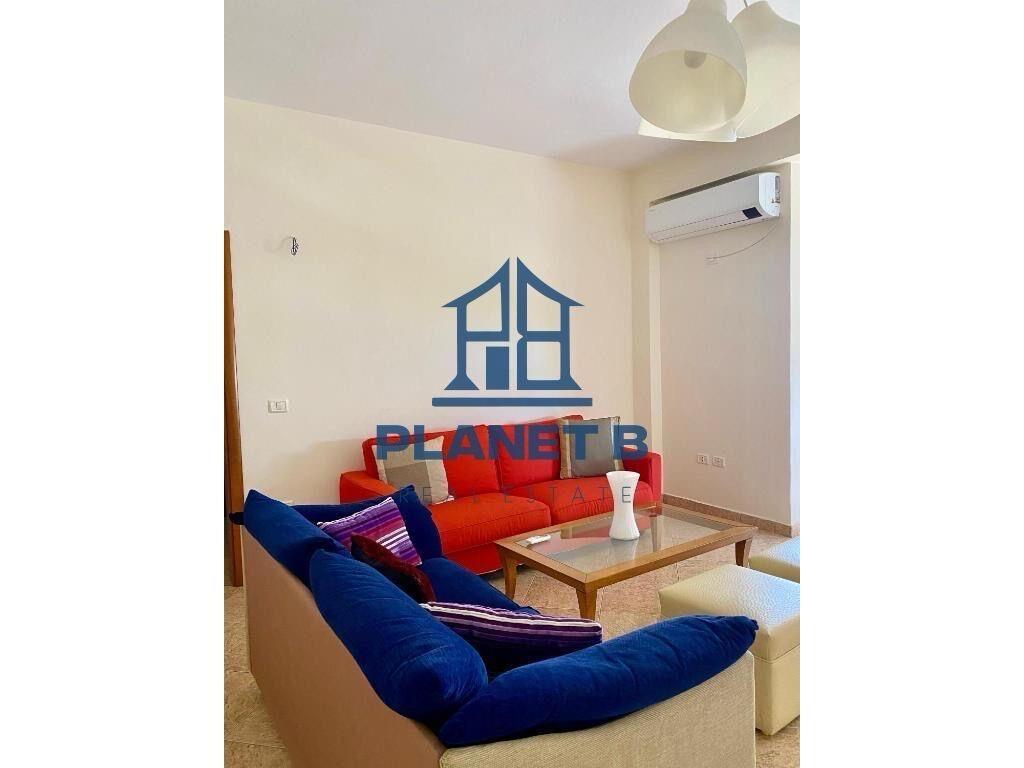 JEPET ME QIRA APARTAMENT 2+1+2 NË LUNGO MARE,VLORË