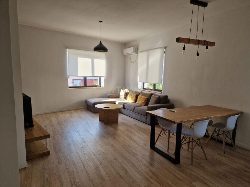 JEPET ME QERA 2+1 , PRANE BULEVARDIT KRYESOR !