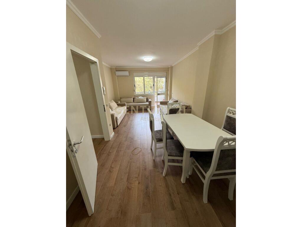 SHITET APARTAMENT 1+1 TE SHKEMBI I KAVAJES !