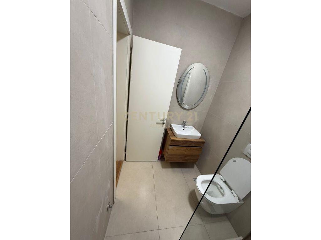 SHITET APARTAMENT 1+1 TE SHKEMBI I KAVAJES !