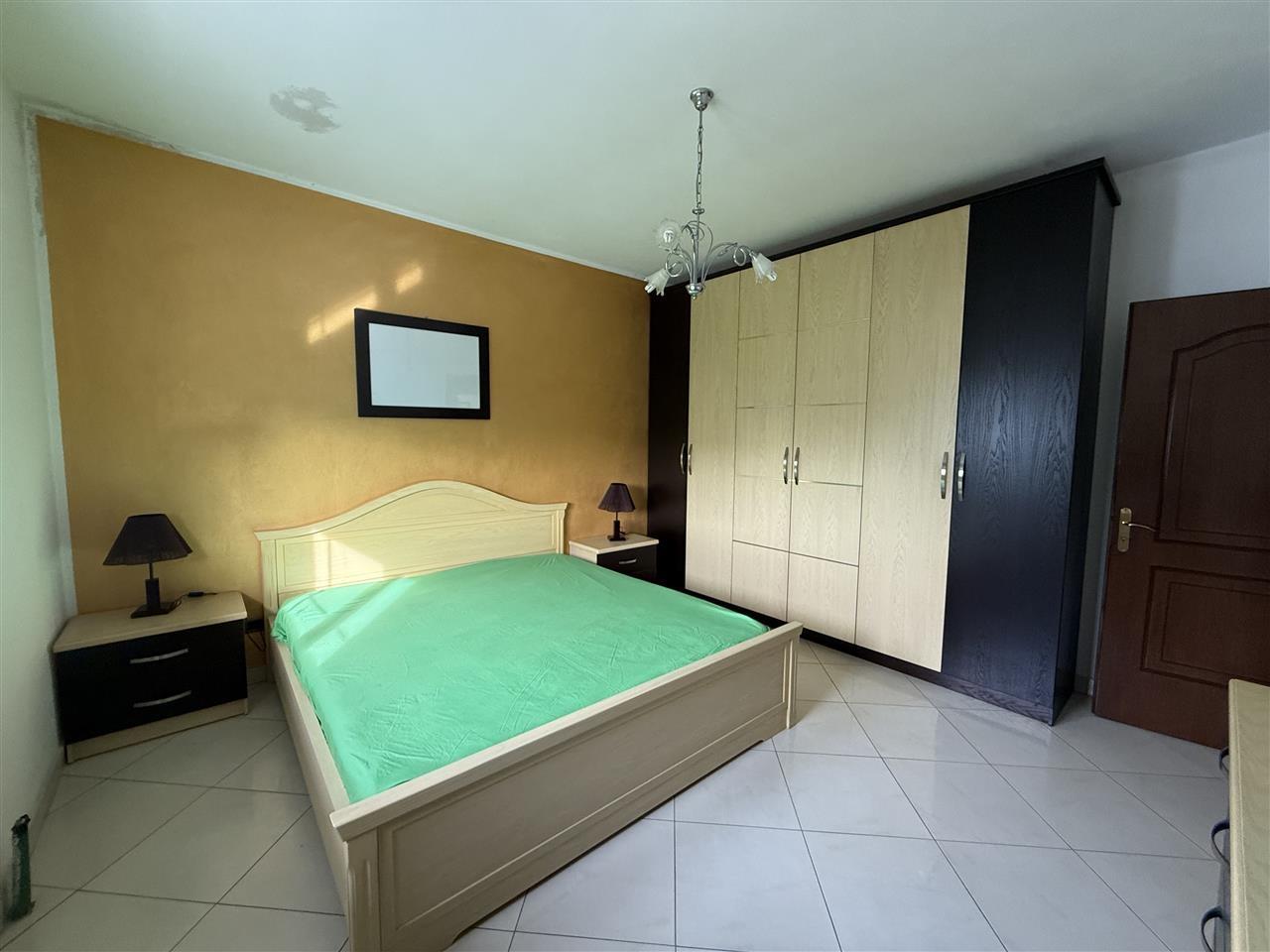 Jepet apartament me qera 3+1 , parking , mbrapa qtu