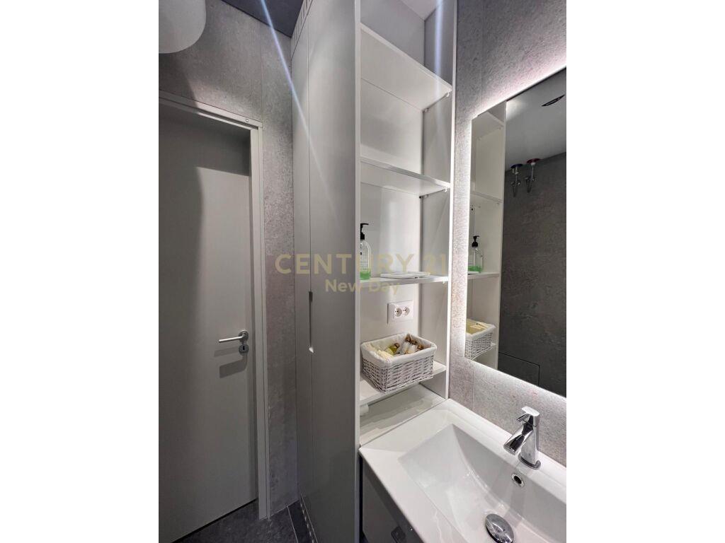 SHITET APARTAMENT 1+1 VIJE E PARE ME DETIN!