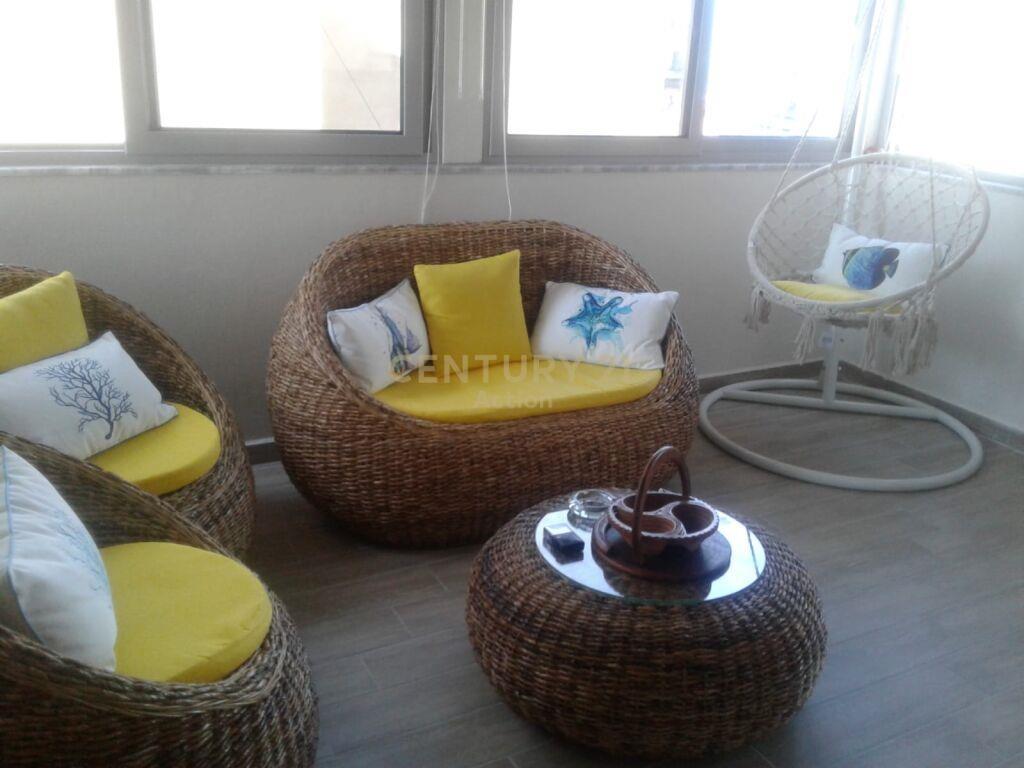 JEPET ME QIRA APARTAMENT +POST PARKIMI,DURRES!