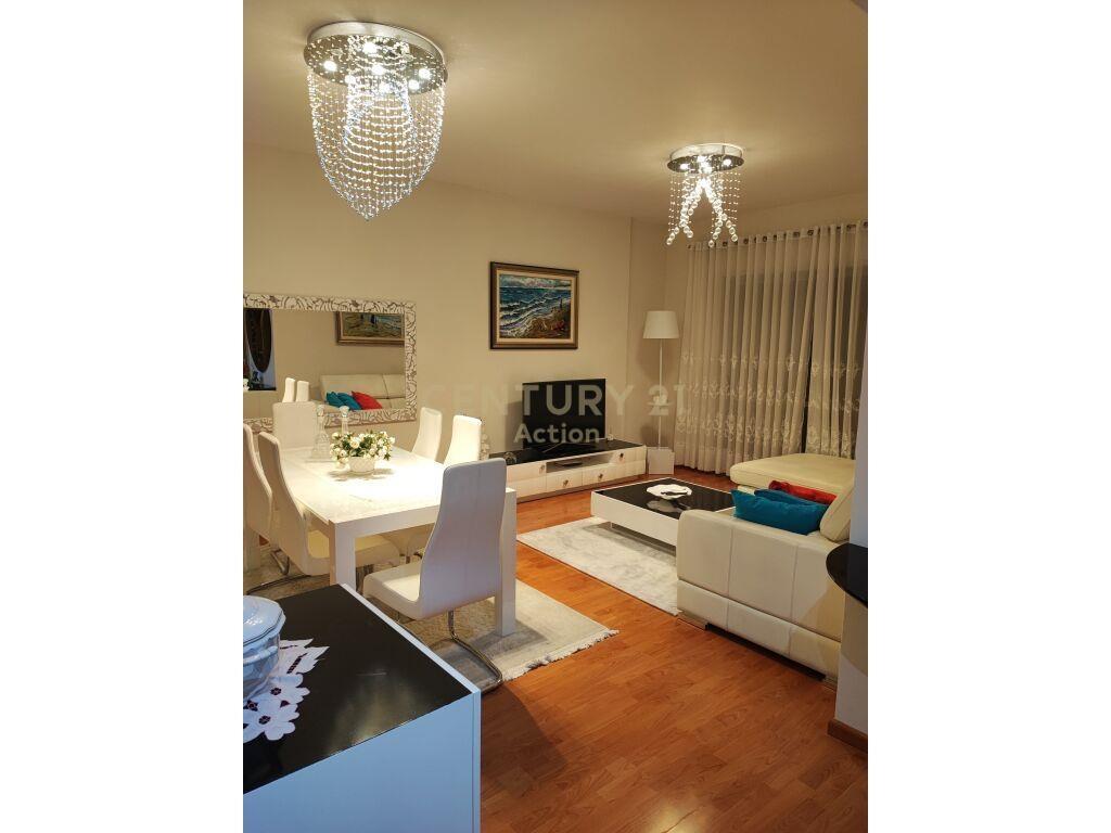 JEPET ME QIRA APARTAMENT +POST PARKIMI,DURRES!