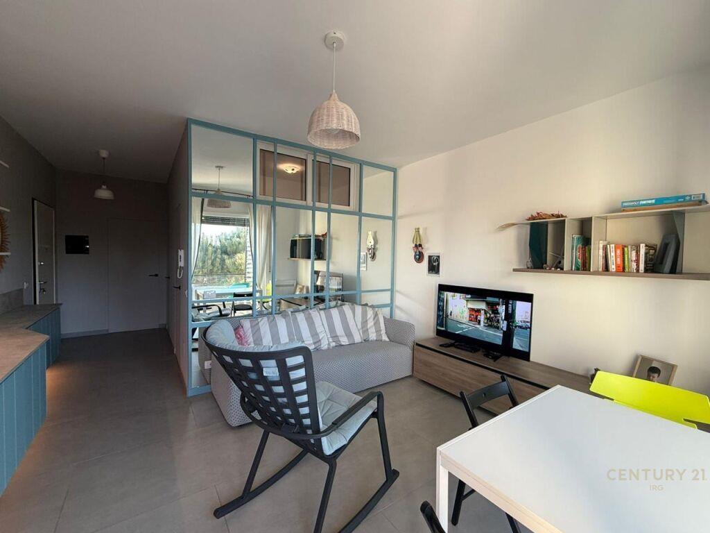 Apartament 2+1 për Shitje brenda kompleksit Valamar në Hamal