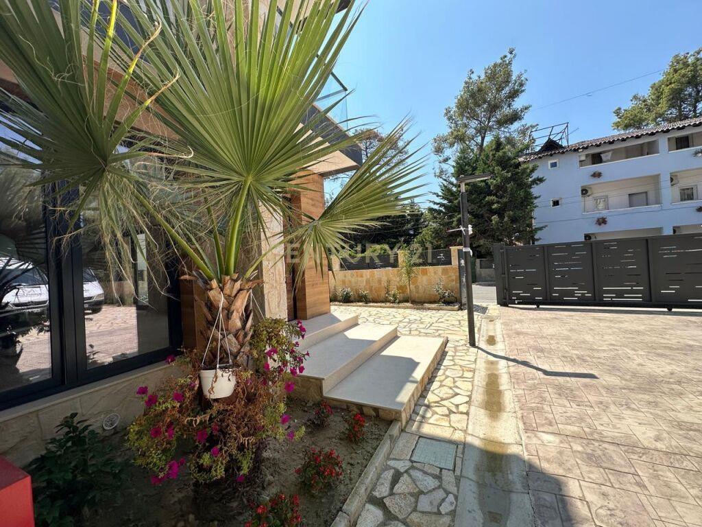 SHITET VILE 2 KATESHE 150m NGA DETI NE GOLEM REZIDENCA “DREA