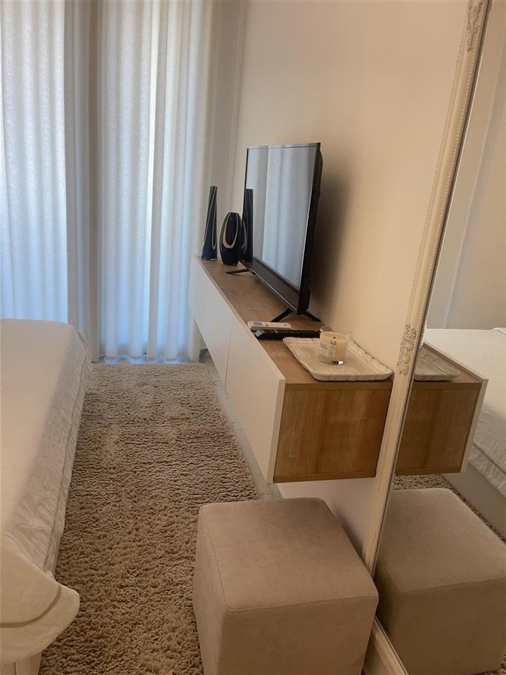 Jepet me qera Apartament1+1,Kompleks square21 Rruga kavajes.