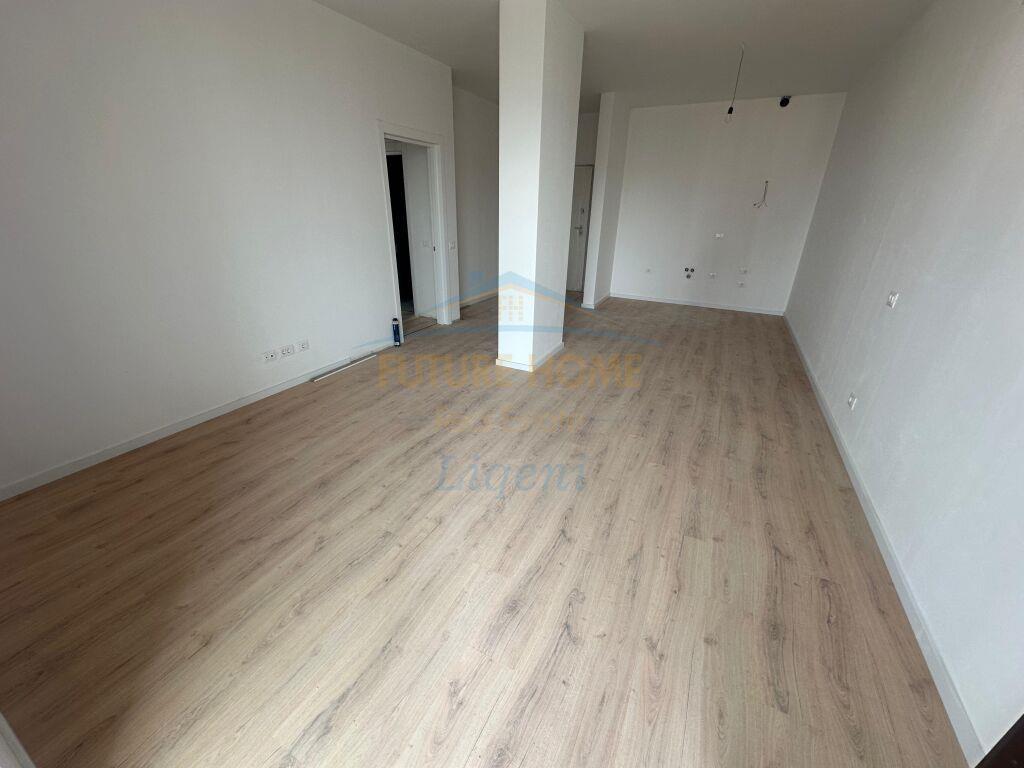 Shitet, Apartament 2+1, Rruga e Kosovareve, Tirane