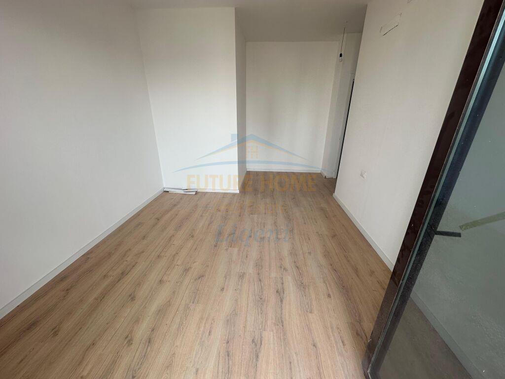 Shitet, Apartament 2+1, Rruga e Kosovareve, Tirane