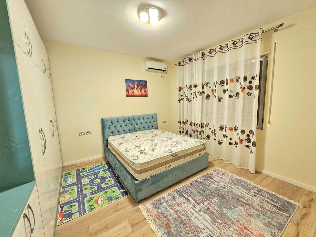 APARTAMENT 3+1+2 PARKIME PER QIRA PRANE KOPSHTIT ZOOLOGJIK