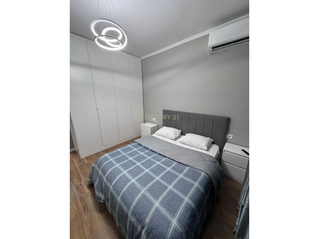 Shiten 2 Apartamente 1+1 në Ali Demi – Mundësi e Shkëlqyer I