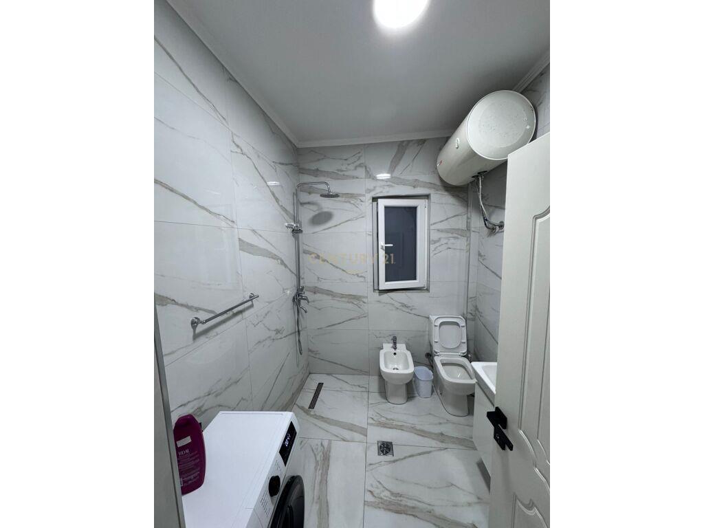 Shiten 2 Apartamente 1+1 në Ali Demi – Mundësi e Shkëlqyer I