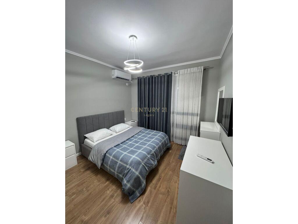 Shiten 2 Apartamente 1+1 në Ali Demi – Mundësi e Shkëlqyer I