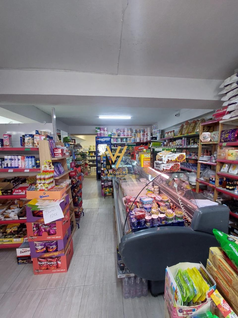 MARKET 180 M2 ME QERA NE YZBERISHT 1.500 EURO