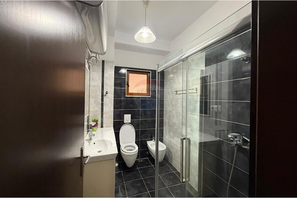 Vile 3-kateshe me qira tek Jordan Misja