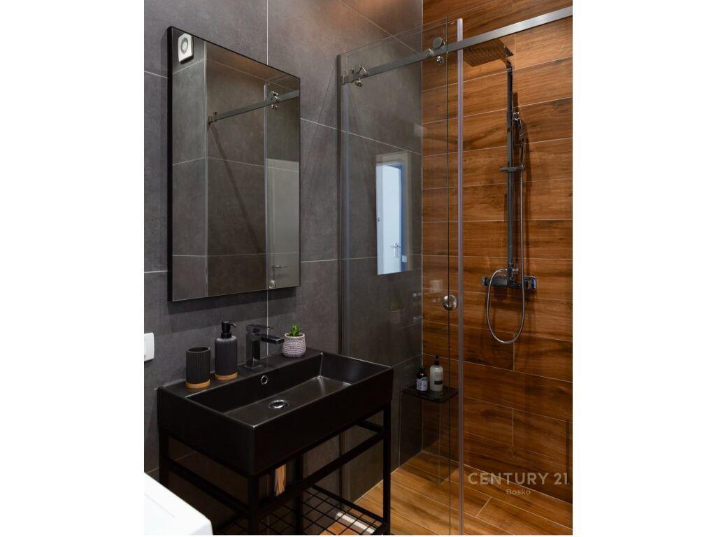 APARTAMENT 1+1 MODERN PER QIRA!