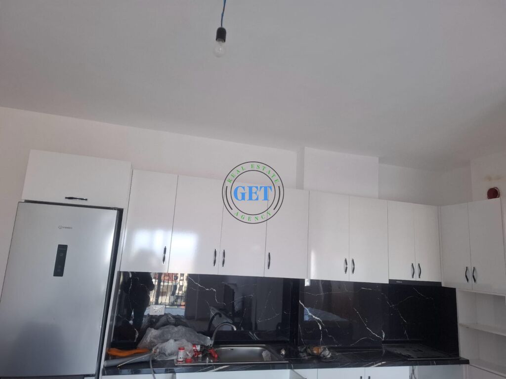 Apartament 2+1,Tregu Industrial, Durrës