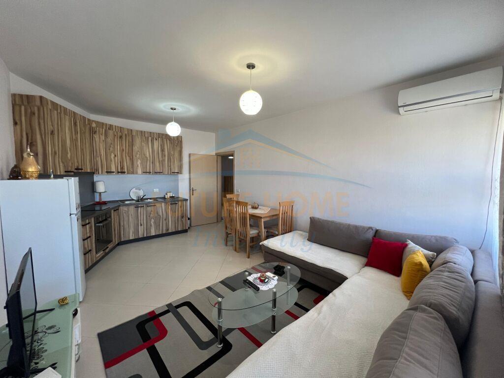 Shitet, Apartament 1+1, Yzberisht, Tiranë.