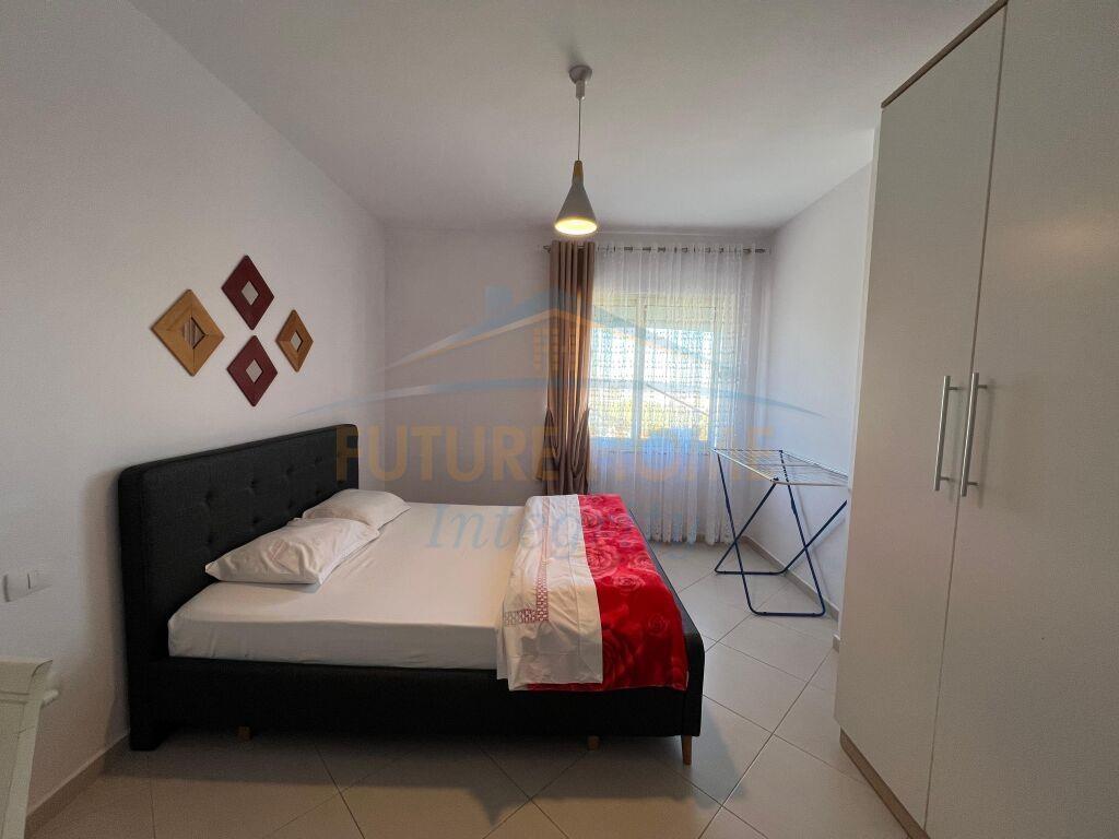 Shitet, Apartament 1+1, Yzberisht, Tiranë.