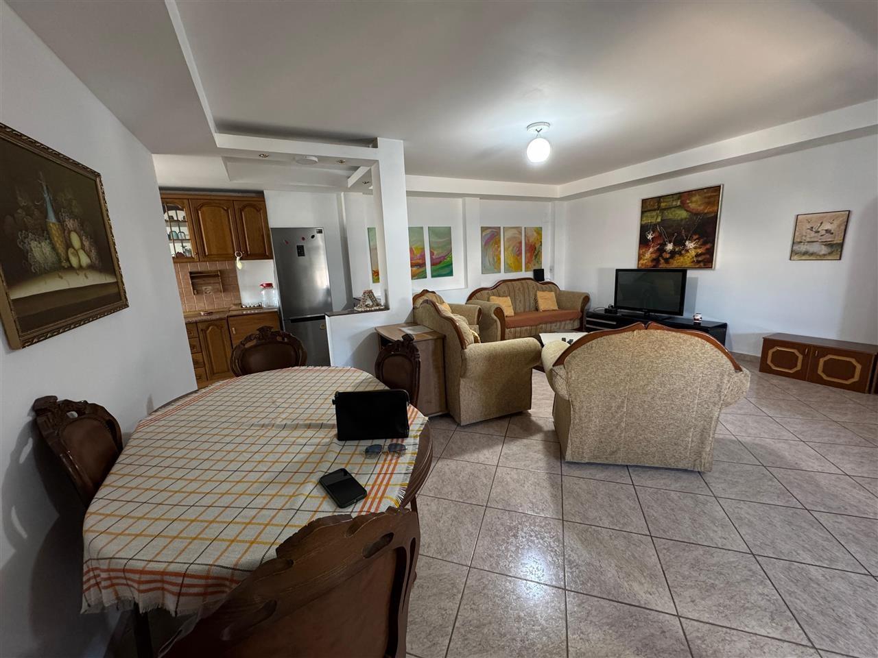 Shitet, Apartament 3+1+2, Irfan Tomini , Tirane.