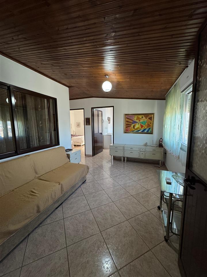 Shitet, Apartament 3+1+2, Irfan Tomini , Tirane.